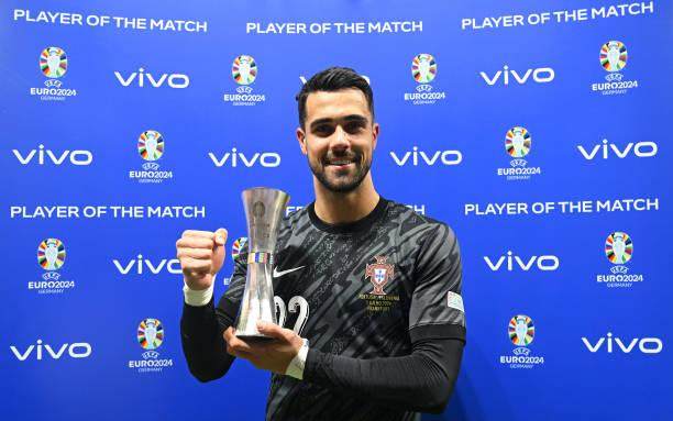 开云体育官网-葡萄牙门神：我预判了舍什科的单刀，连扑3点靠直觉