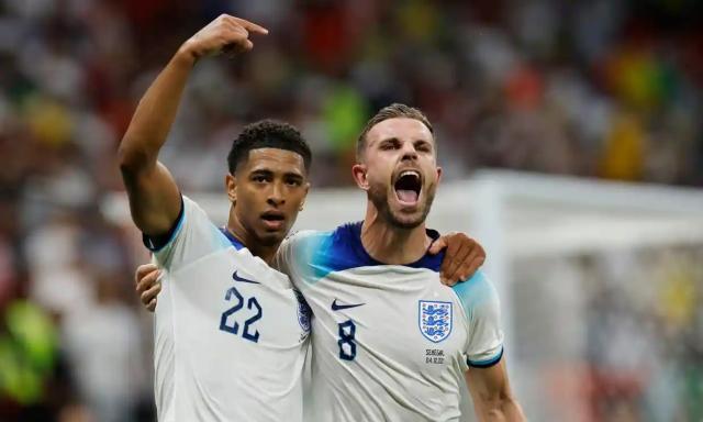 1670183729369013847.jpg 5869.jpg